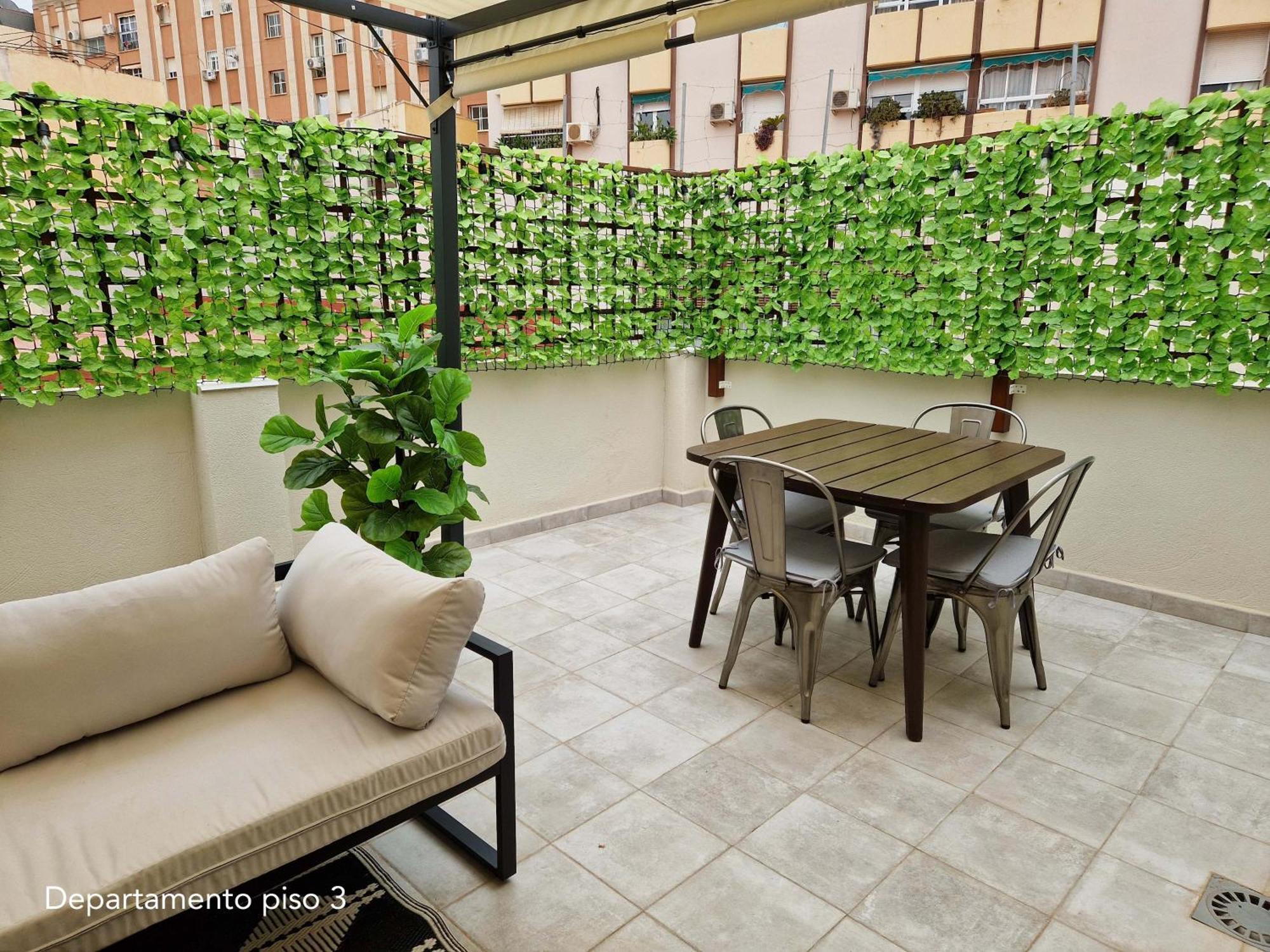 Virgen De Gracia Apartments Малага Номер фото