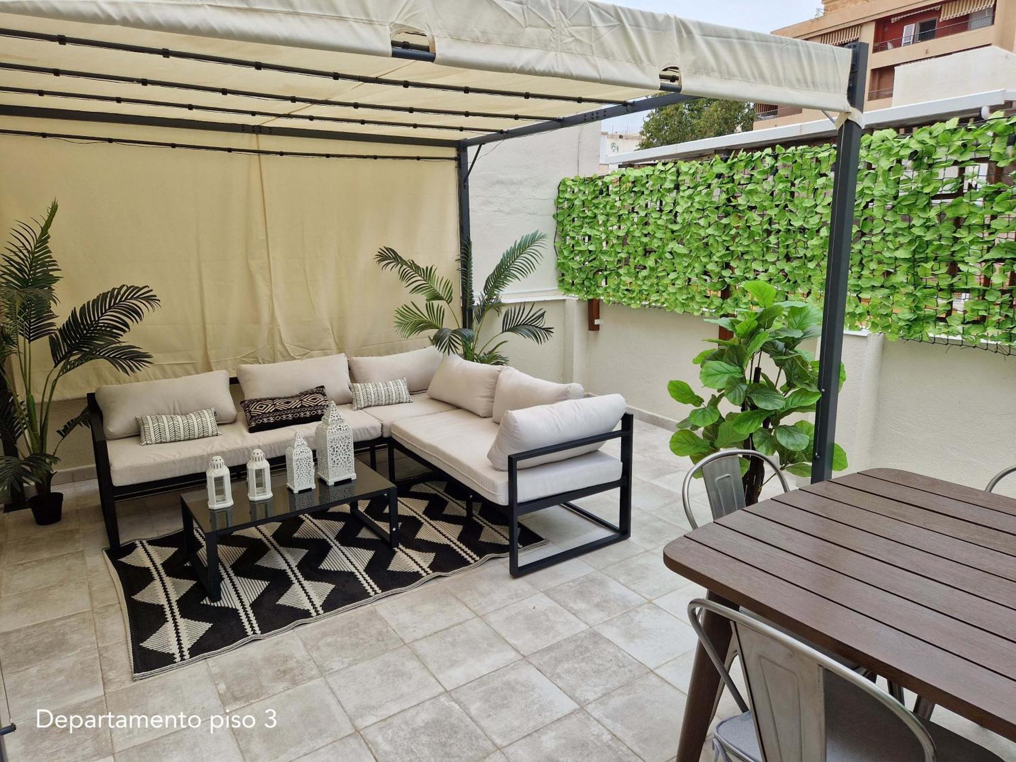 Virgen De Gracia Apartments Малага Экстерьер фото